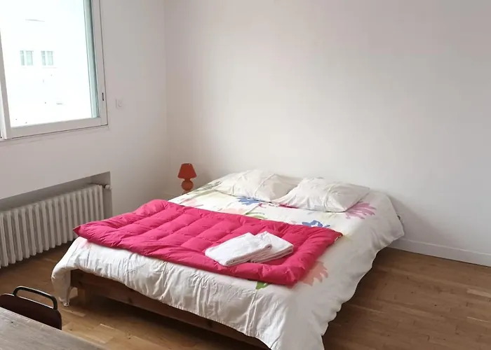 Loue Maison 10 Couchages A La Rochelle Avec Jardin, Proche Plage
