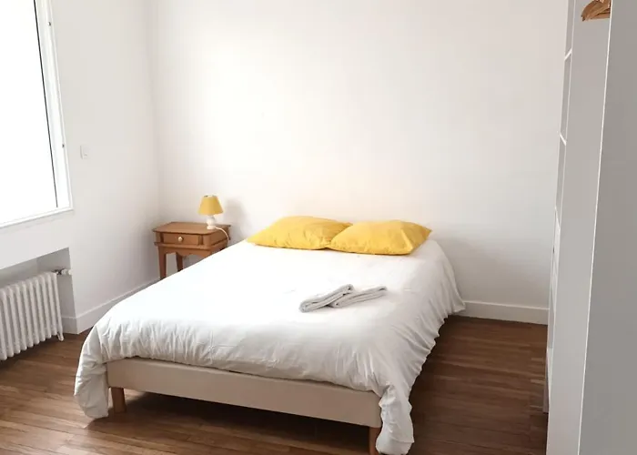 Loue Maison 10 Couchages A La Rochelle Avec Jardin, Proche Plage